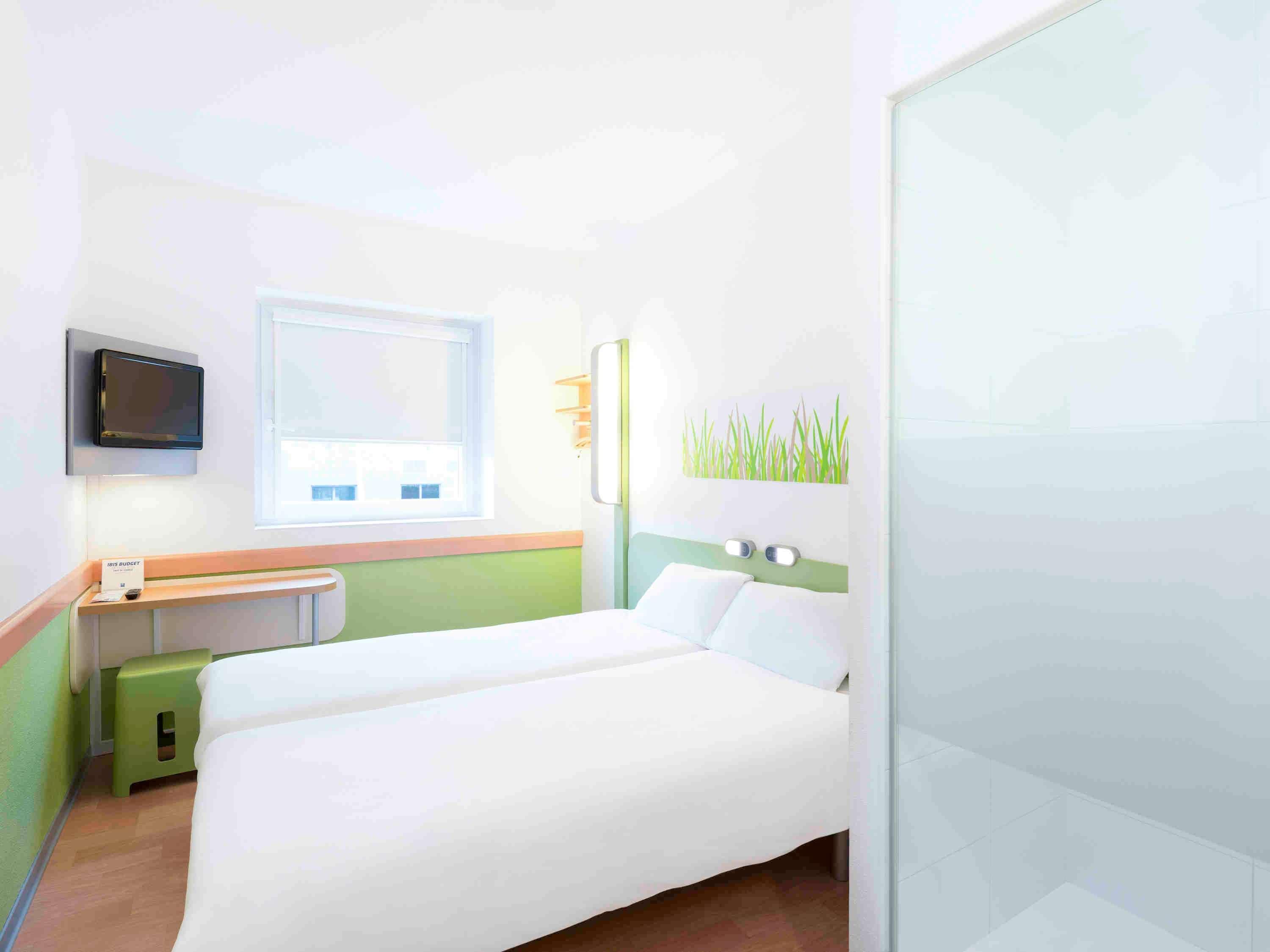 Ibis Budget Bilbao Баракальдо Экстерьер фото