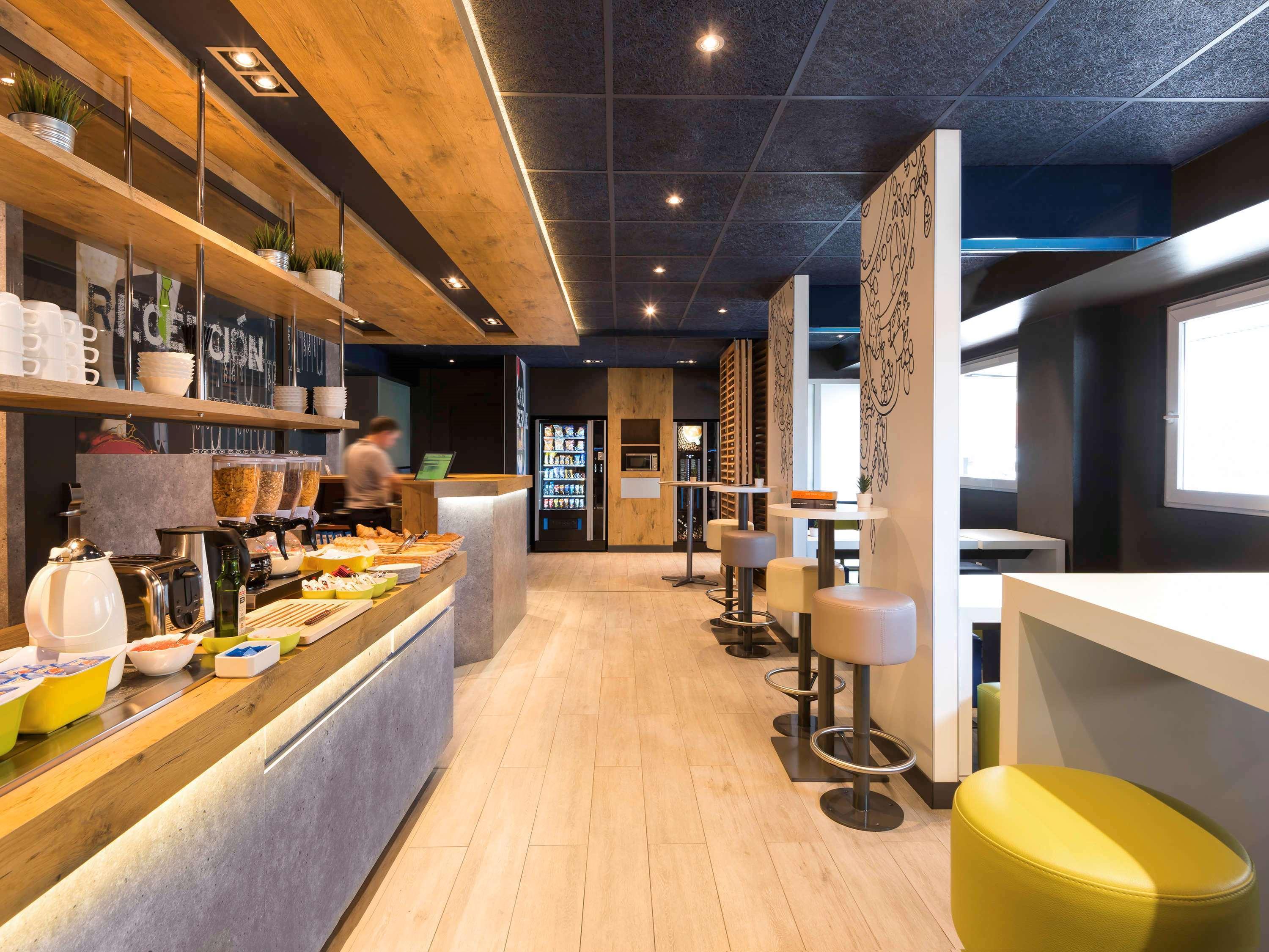 Ibis Budget Bilbao Баракальдо Экстерьер фото