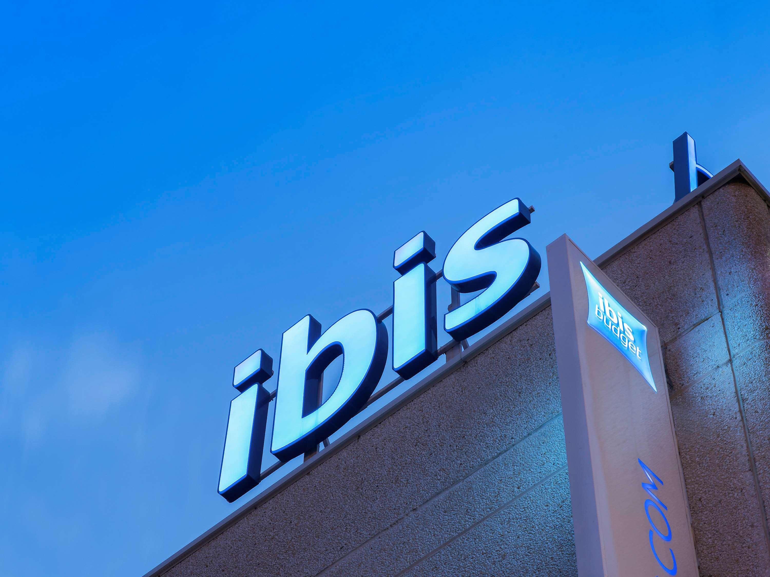 Ibis Budget Bilbao Баракальдо Экстерьер фото